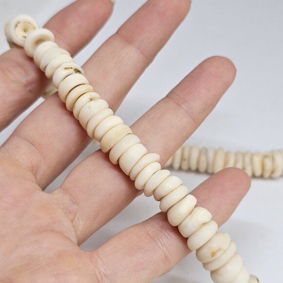Real Cream Large Puka Shell Necklace Surfer Choker 17" Surf Boho - Picture 3 of 12